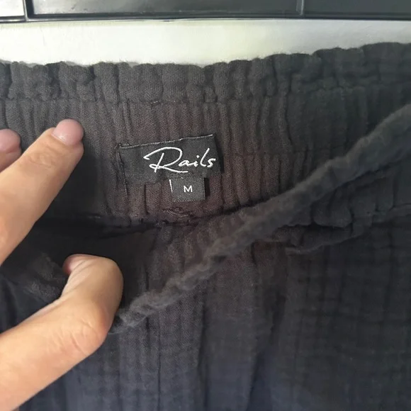 Rails Black Matching Set - Picture 3 of 8